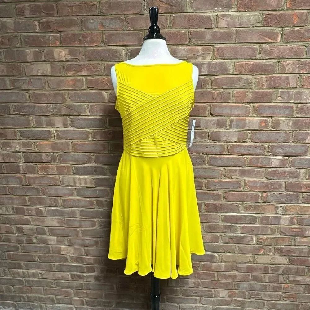 London Times Women’s Mustard Sleeveless Swing Dress Sz 10 NEW